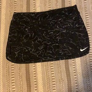 NIKE DRI FIT GOLF SKIRT